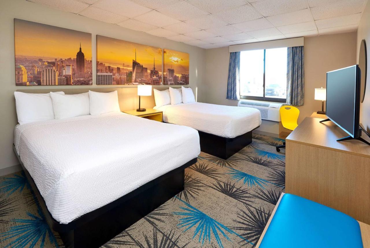 Days Inn By Wyndham Parsippany Luaran gambar